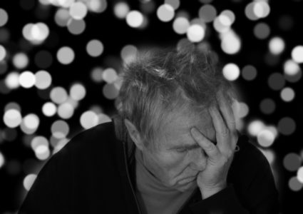 NAVIKA KOJA UNIŠTAVA MOZAK: Povećava rizik od dobijanja Alchajmerove bolesti!