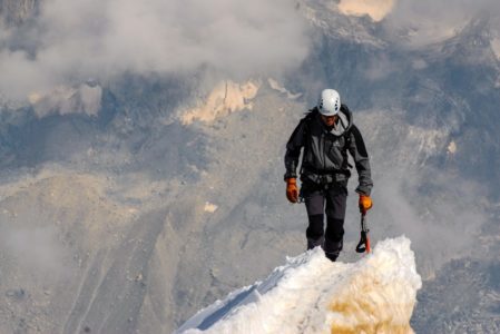 PISMA PLANINARA NESTALOG PRE 100 GODINA Britanac Džordž Malori stradao je na Mont Everestu