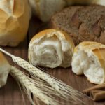 KAKO ODRŽATI SVEŽINU: Koliko je zapravo dobro da čuvamo hleb u frižideru?