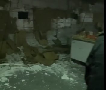 GORAN VESIĆ OBEĆAO POMOĆ Srušio se krov pijace na Novom Beogradu, 4 osobe povređene